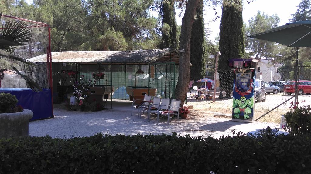 Mobile Home Cinzia Pula Exterior foto